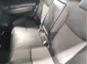 টয়োটা করোলা ক্রস ২০২২ কালো