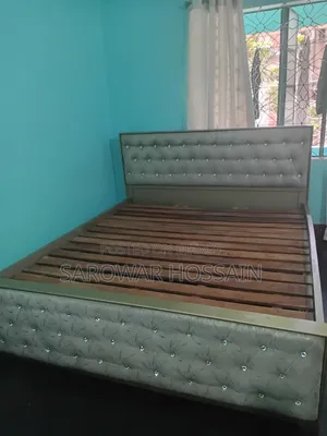 6/7 Cushioned Bed
