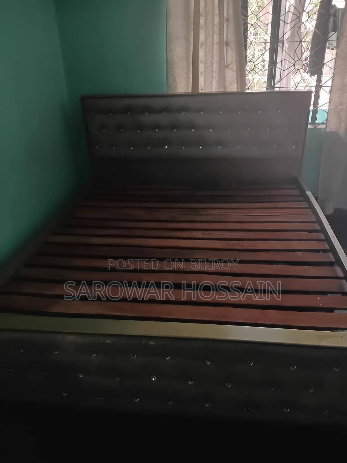 6/7 Cushioned Bed
