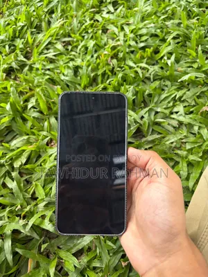 স্যামসাং গ্যালাক্সি এস২৩ ১২৮ জিবি সাদা