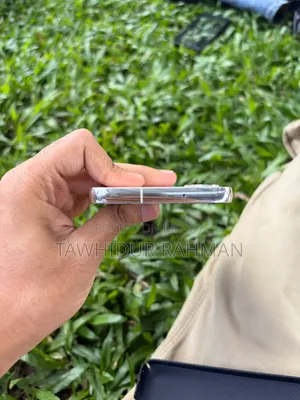 স্যামসাং গ্যালাক্সি এস২৩ ১২৮ জিবি সাদা