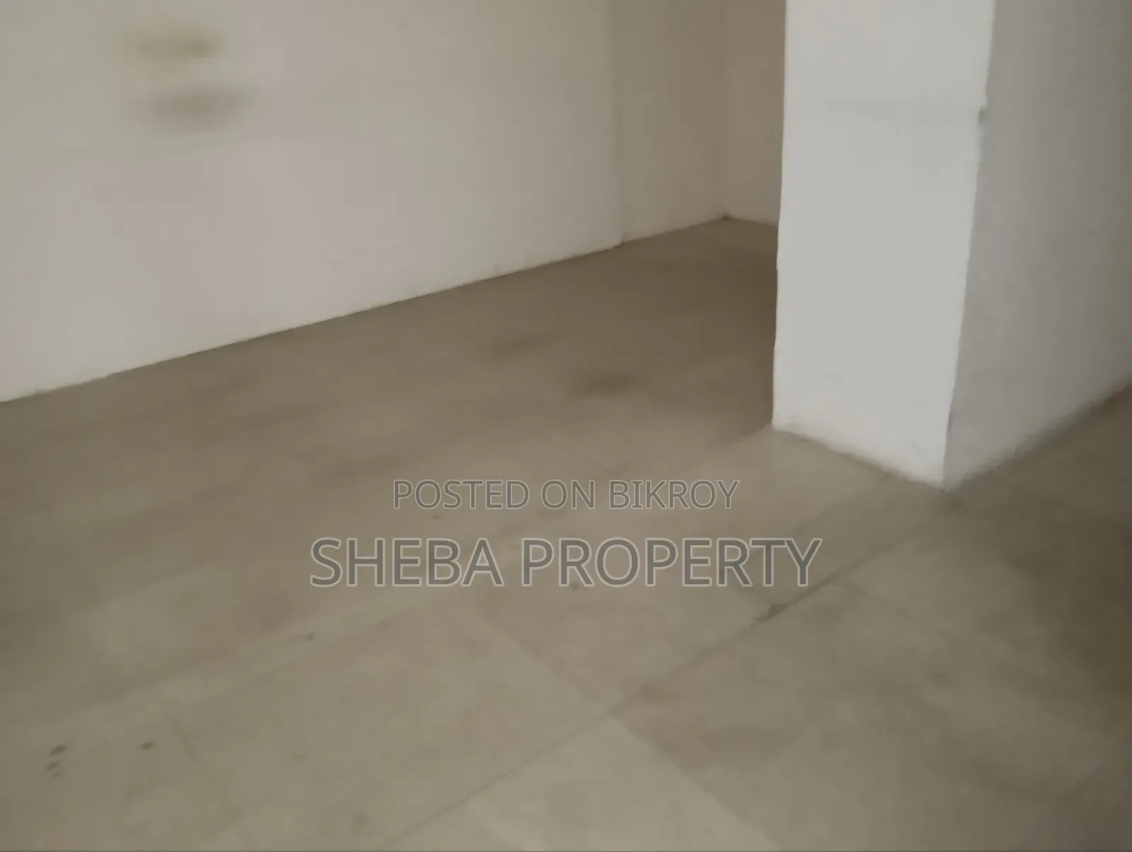 Commercial 1500 SFT Office Apartment for Rent in Gulshan 1 Avenue