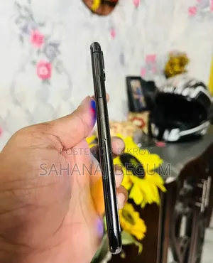 অ্যাপল আইফোন এক্স ৬৪ জিবি কালো