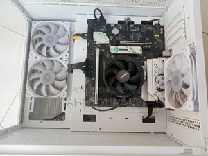 Desktop Computer MSI 16GB AMD Ryzen 5 SSD 500GB