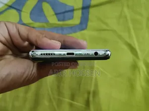 ভিভো ওয়াই ১৭ ২৫৬ জিবি ব্লু