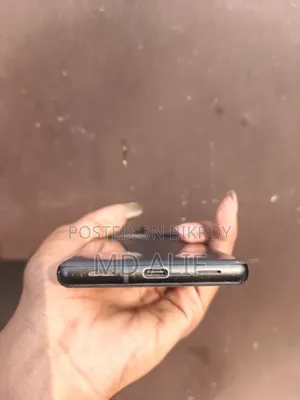 গুগল পিক্সেল ৬ ১২৮ জিবি ব্ল্যাক