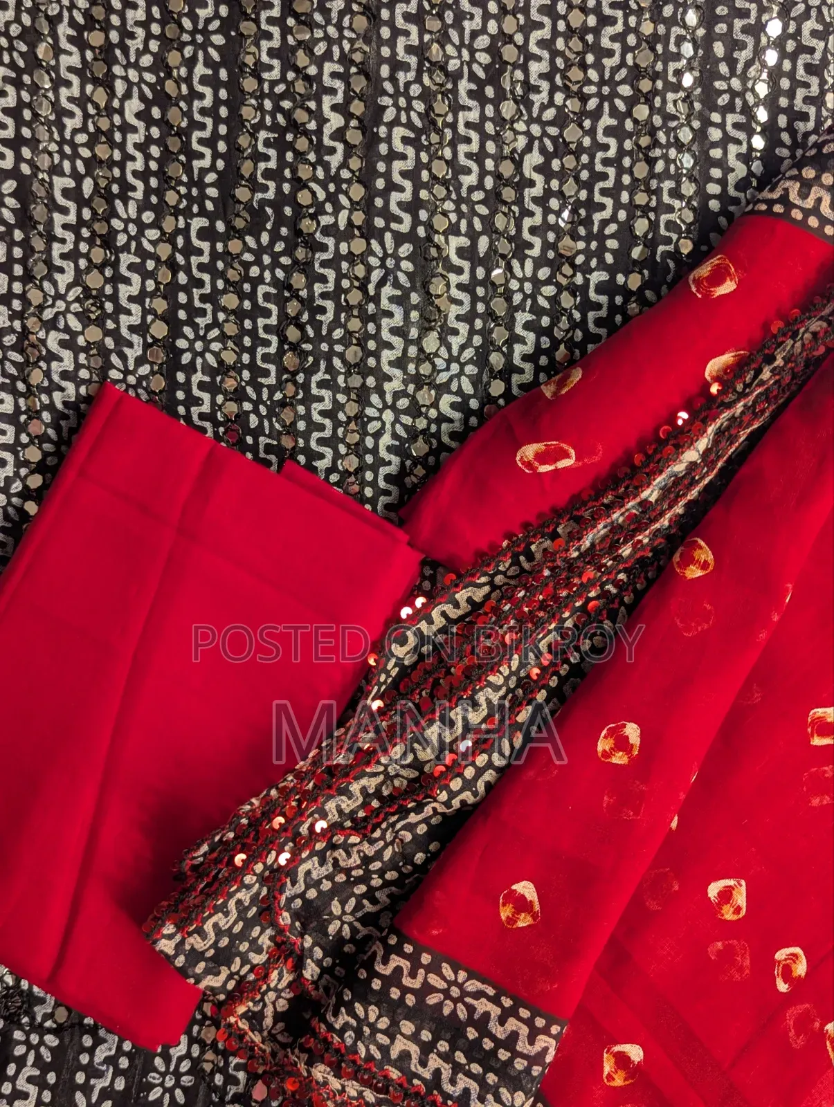 Exclusive Three-Piece Set