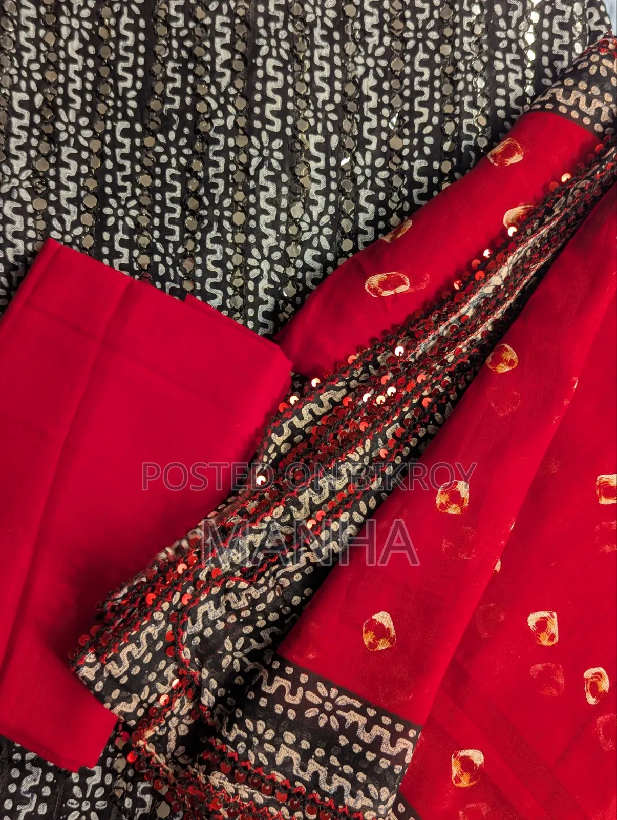 Exclusive Three-Piece Set
