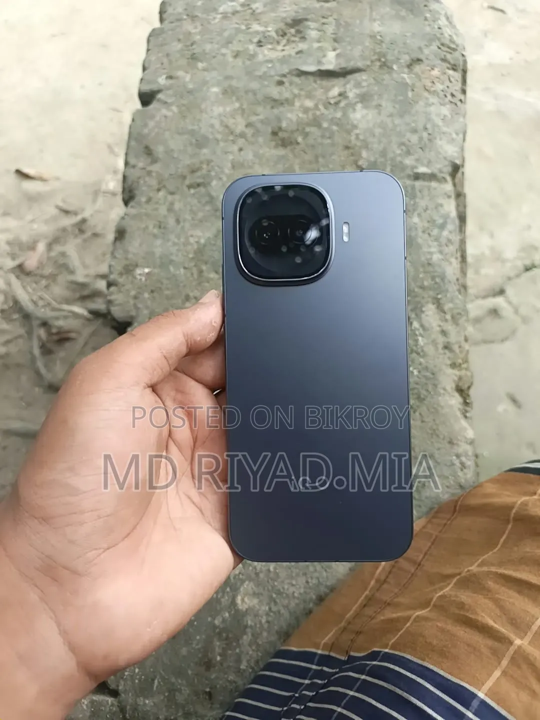 New iQOO 8 GB Black