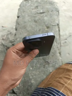 New iQOO 8 GB Black