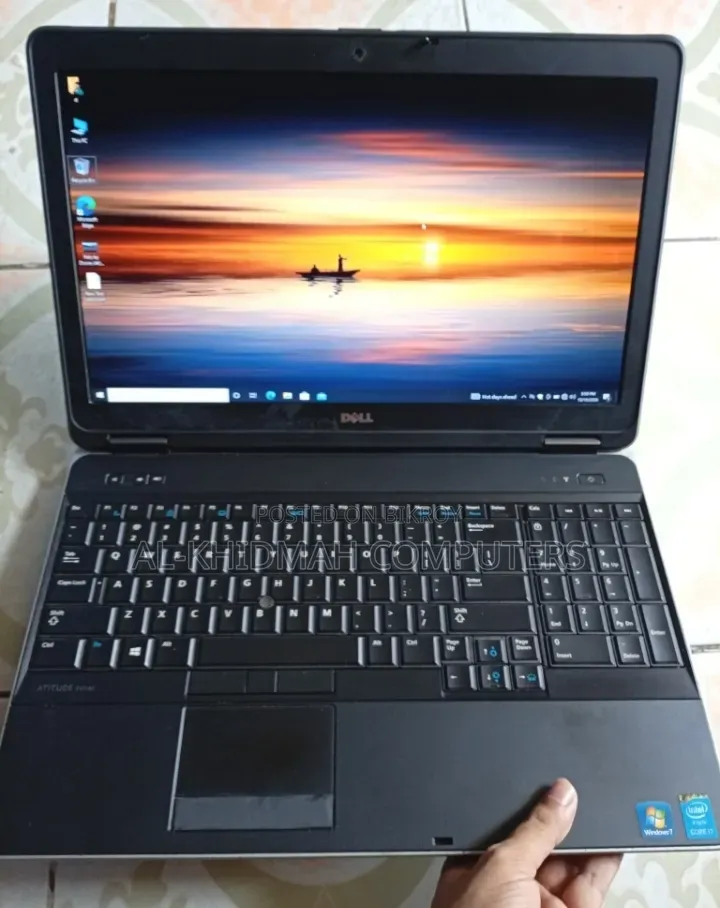 Laptop Dell 8GB Intel Core i7 SSD 128GB