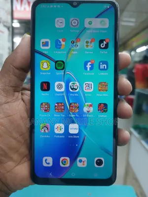 Vivo Y27 128 GB Gray