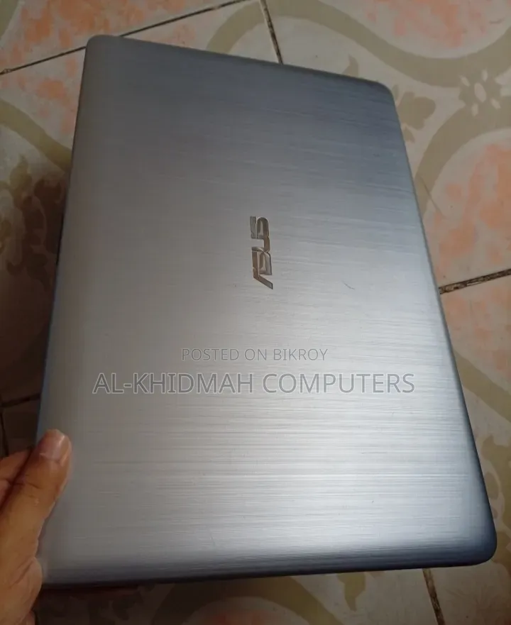 ল্যাপটপ আসুস ৪জিবি এএমডি এইচডিডি ৫০০জিবি