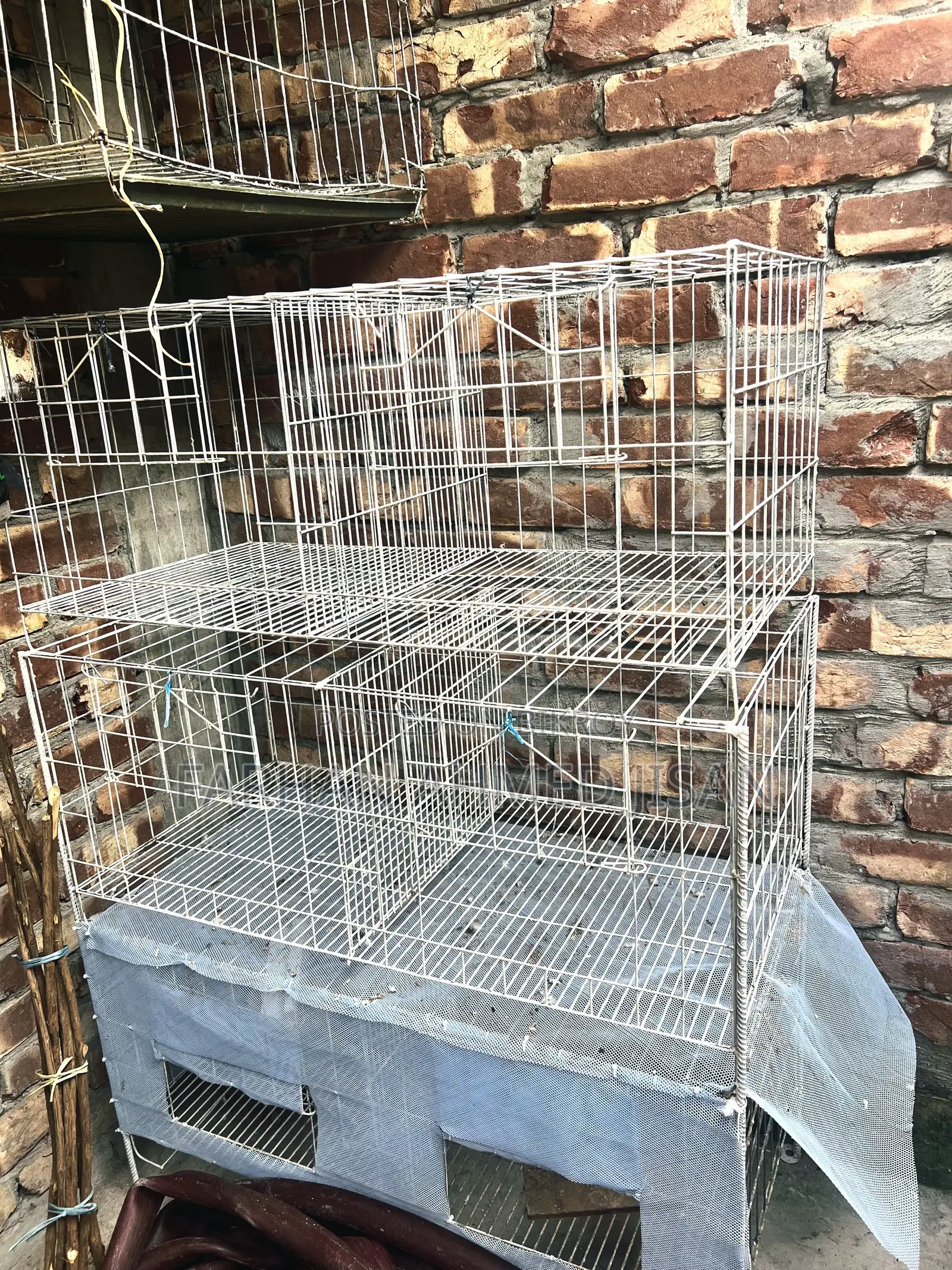 কবুতরের খাঁচা সেল করবো