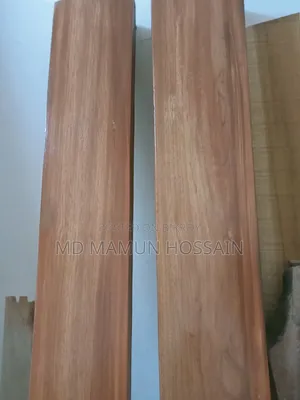 সেগুন কাঠের পাঁচ ফিট বাই ৭ ফিট খাট