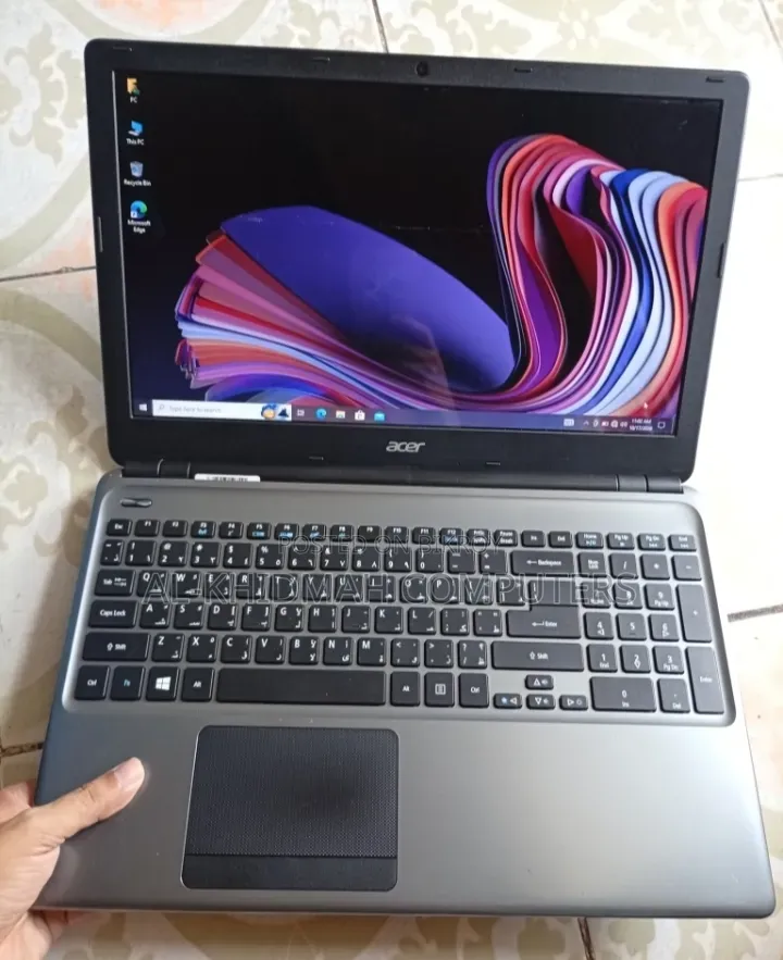 Laptop Acer 4GB Intel Core i3 HDD 500GB