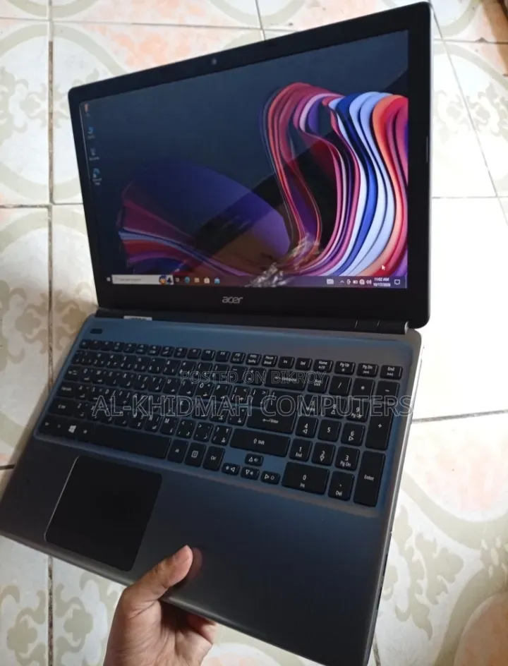 Laptop Acer 4GB Intel Core i3 HDD 500GB