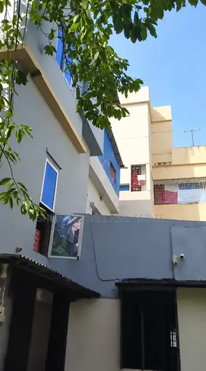 Furnished 8-bedroom House in Khulna Sadar for sale