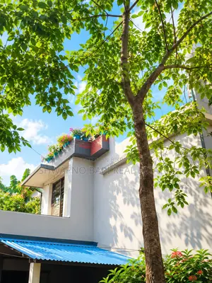 Furnished 8-bedroom House in Khulna Sadar for sale