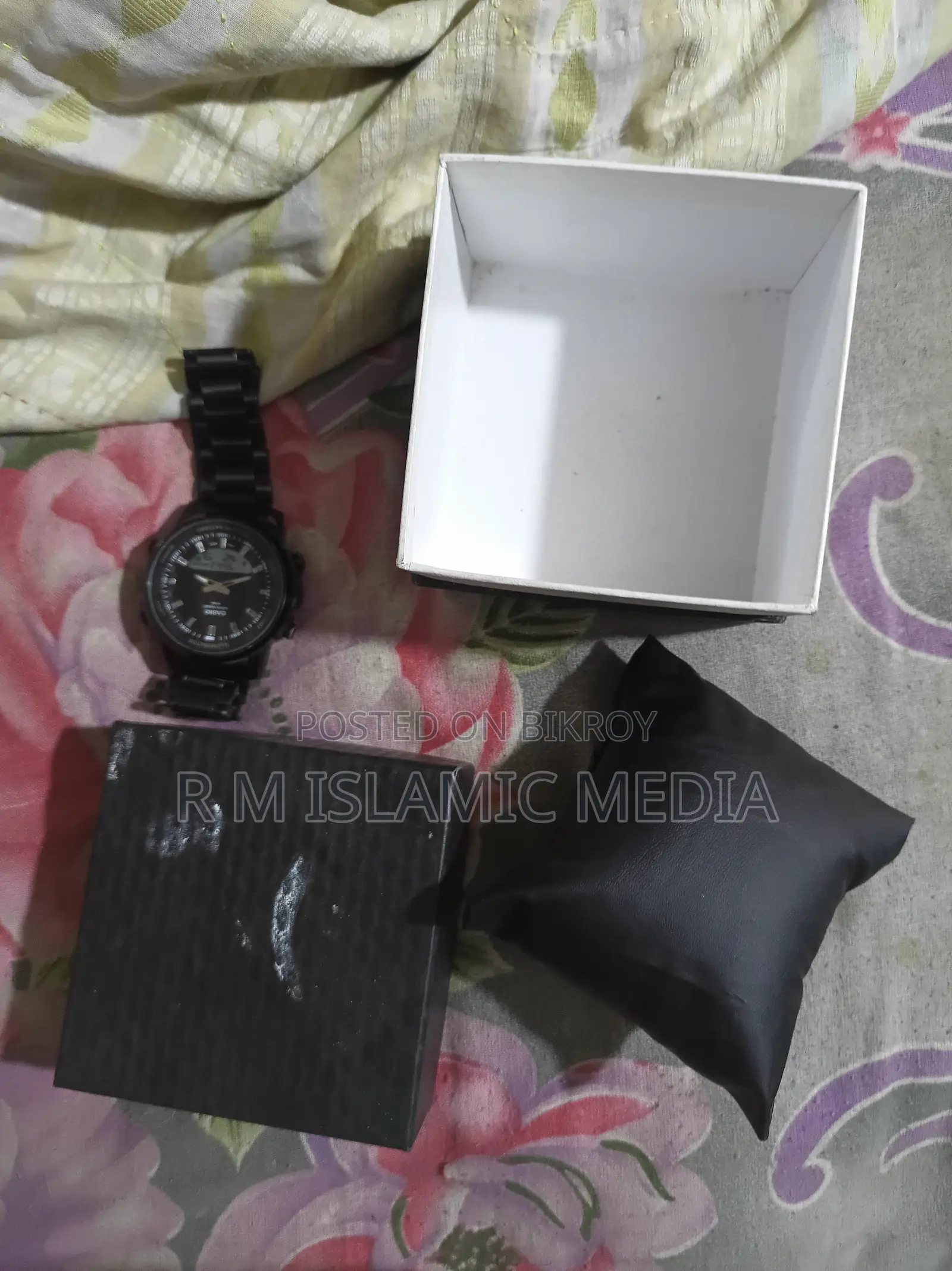 দুবাই ক্যাসিও এএমডব্লিউ-৮৮০ ফুল মেটাল ব্ল্যাক ওয়াচ