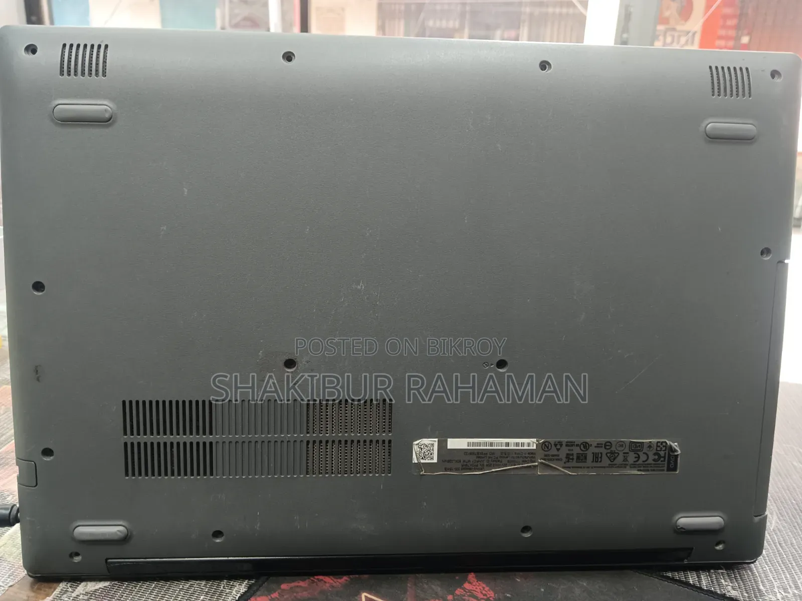 Laptop Lenovo IdeaPad 320 4GB Intel Core i3 SSD 128GB