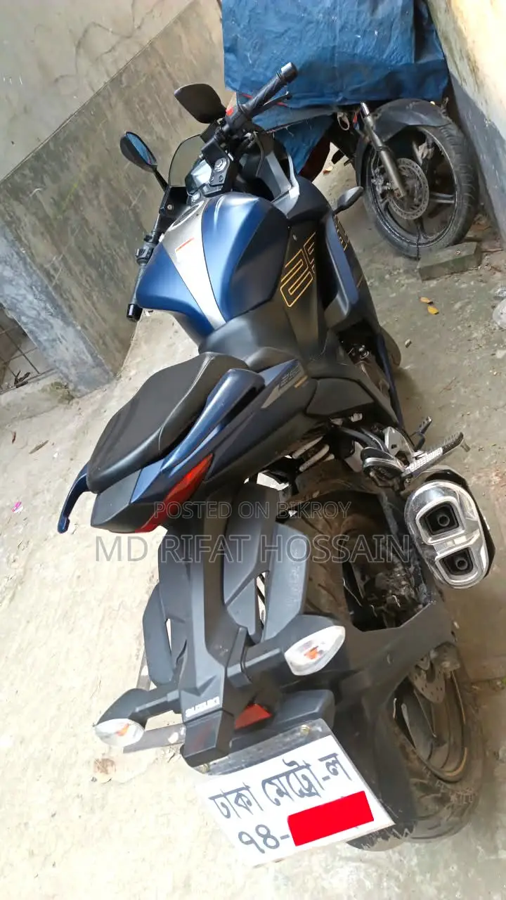 Suzuki Gixxer SF 250 2025 Blue
