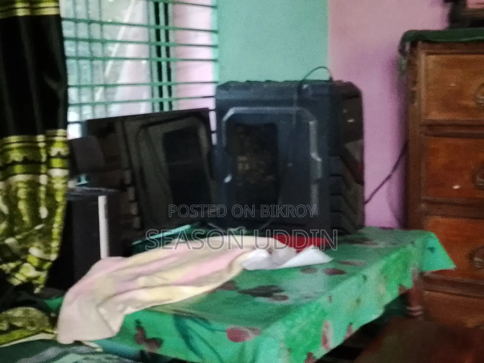 Desktop Computer Gigabyte 16GB Intel Core i5 HDD 500GB SSD 128GB with Monitor