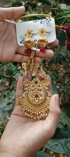 সুলভ মূল্যে শিতাহার + ঝুমকা দুল