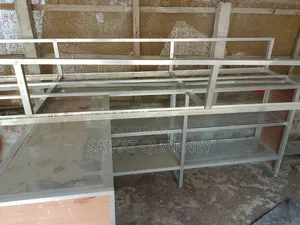 দোকানের সেলফ ও রেক