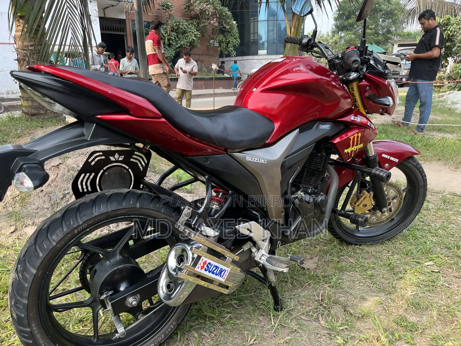 সুজুকি জিক্সার ২০২২ রেড