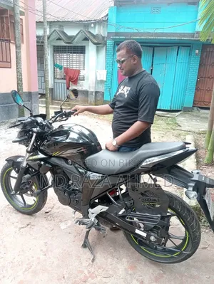 Suzuki Gixxer 2025 Black