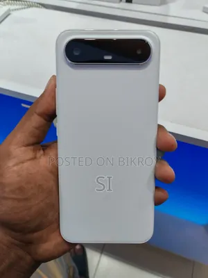 টেকনো পোভা স্লিম ফাইভ জি ২৫৬ জিবি সাদা