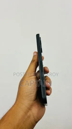 মোবাইল ফোন ১২৮ জিবি নীল