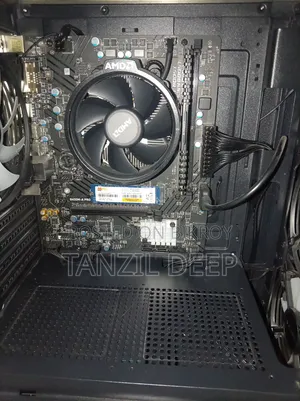Desktop Computer MSI Model 16GB AMD Ryzen 5 SSD 256GB