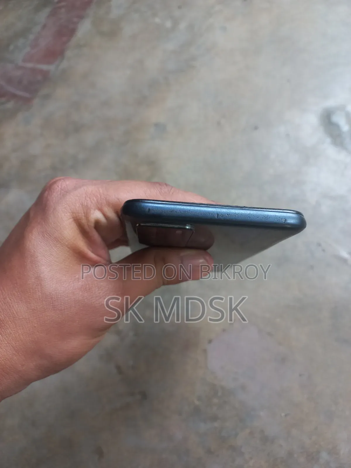 ভিভো ওয়াই১৬ ৬৪ জিবি কালো
