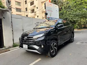 Toyota Rush 2022 Black