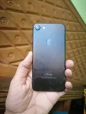 অ্যাপল আইফোন ৭ ১২৮ জিবি