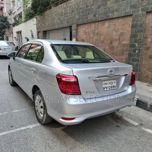 Toyota Axio 2016 Silver