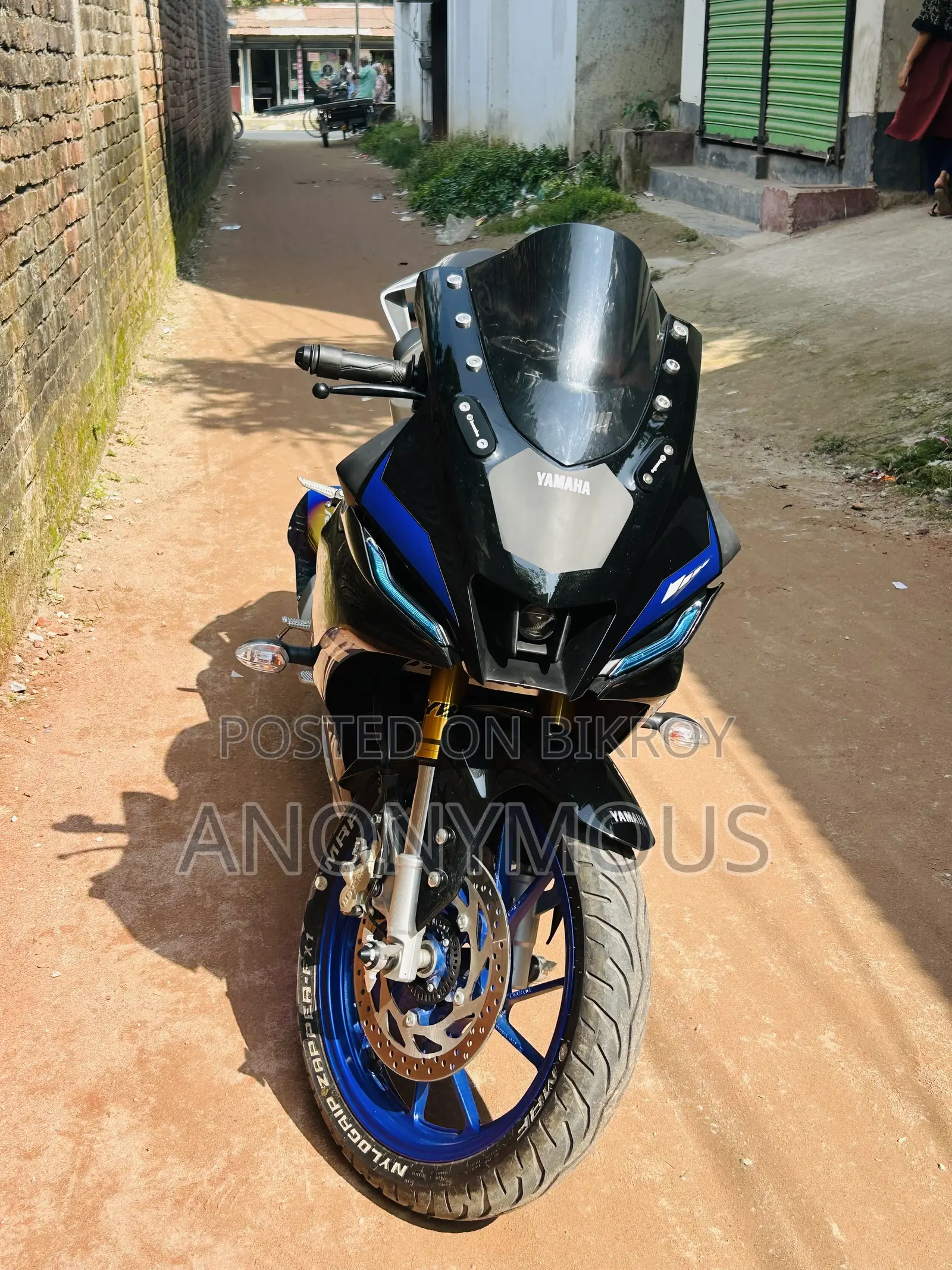 Yamaha R15M 2025 Silver