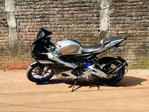 Yamaha R15M 2025 Silver