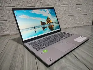 Laptop Asus 3GB Intel SSD 256GB