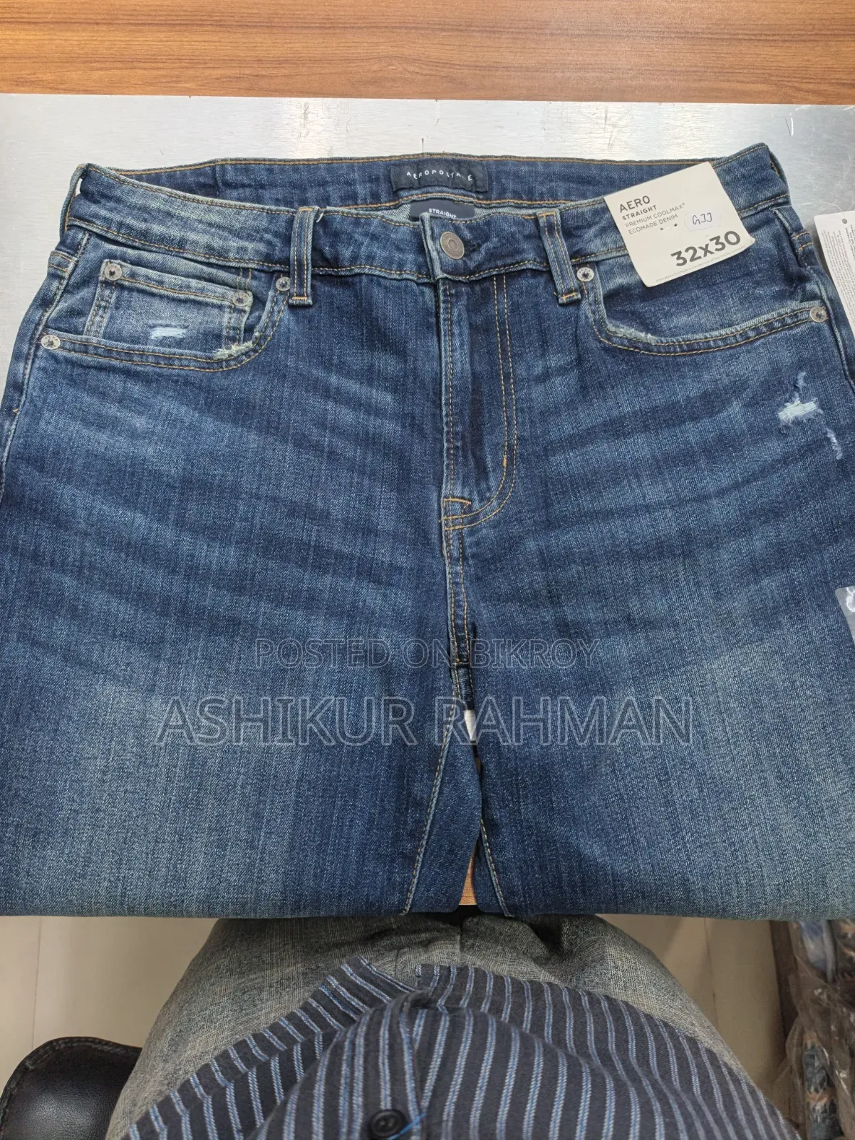 Aeropostale Men's Straight Fit Blue Jeans