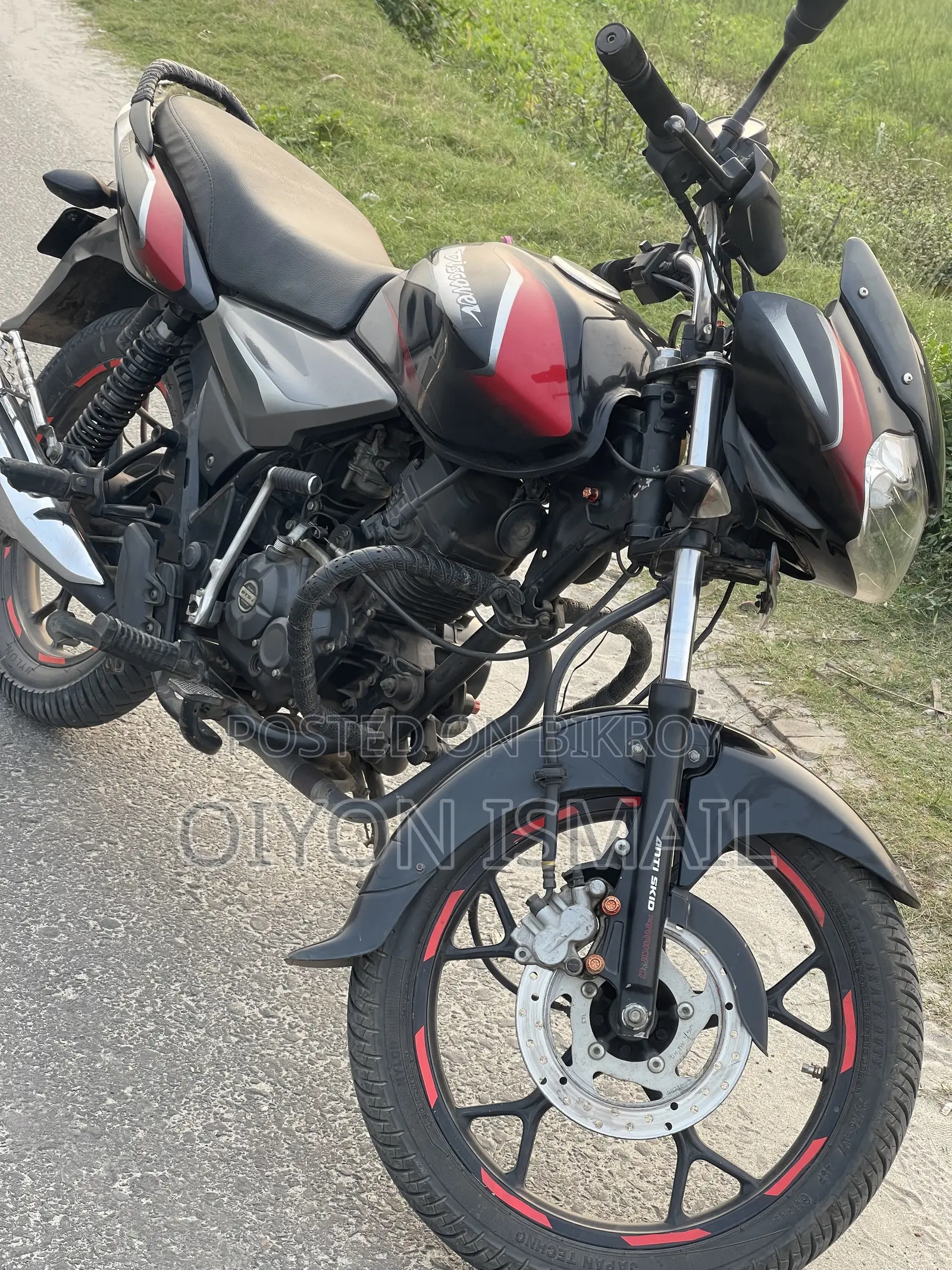 Bajaj Discover 110 2021 Black
