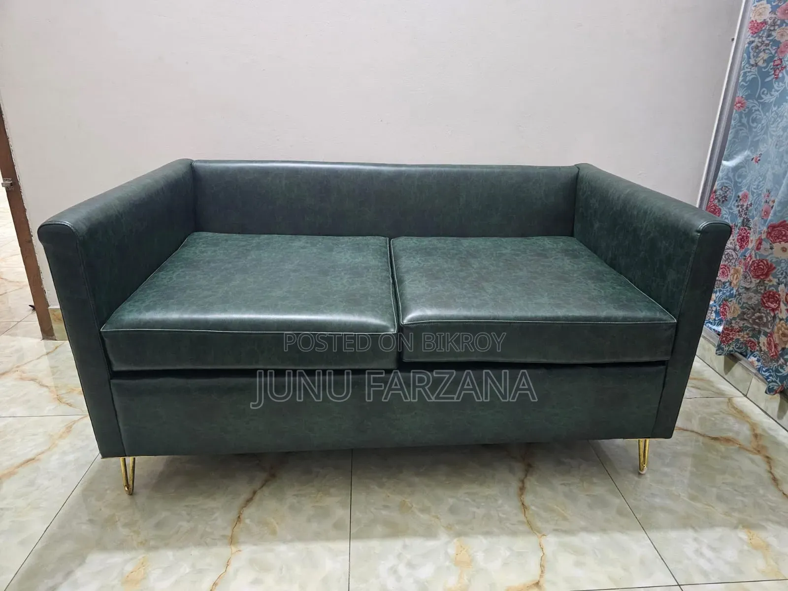 Premium 3 Seater Artificial Leather Executive Office Sofa