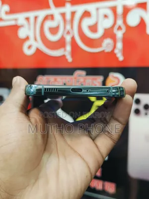 স্যামসাং গ্যালাক্সি এস২২+ ৫জি ১২৮ জিবি ব্ল্যাক