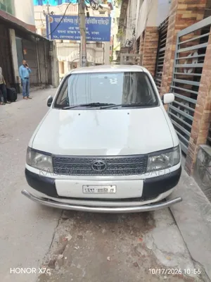 টয়োটা প্রবক্স ২০০৫ হোয়াইট