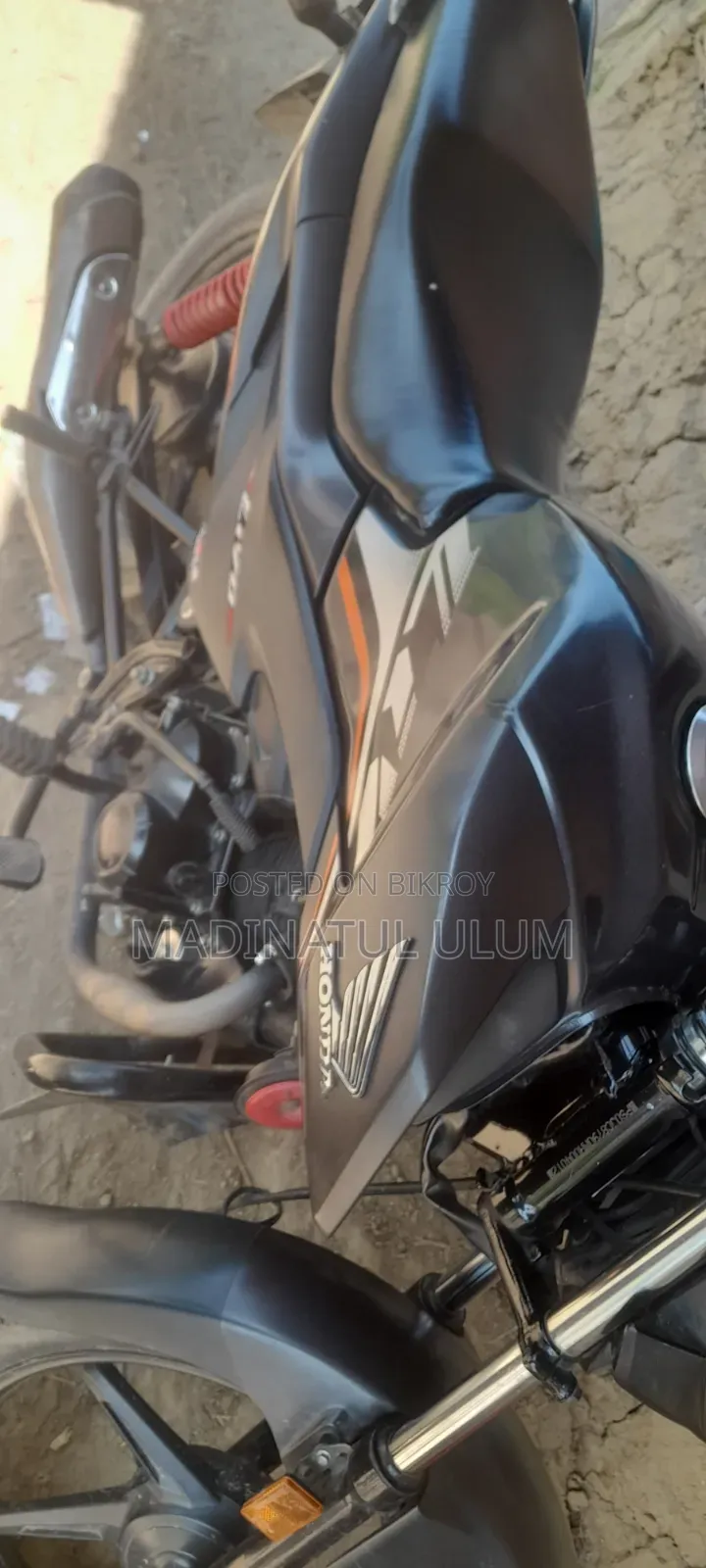 Honda Livo 2022 Purple