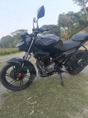 New Hero Xtreme 125R 2026 Black