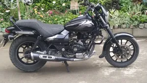 বাজাজ এভেঞ্জার ১৬০ স্ট্রিট ২০২২ কালো