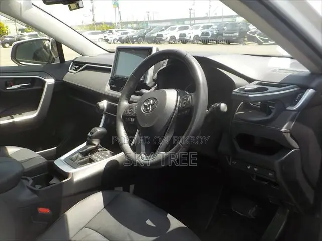 Toyota RAV4 2021 Pearl